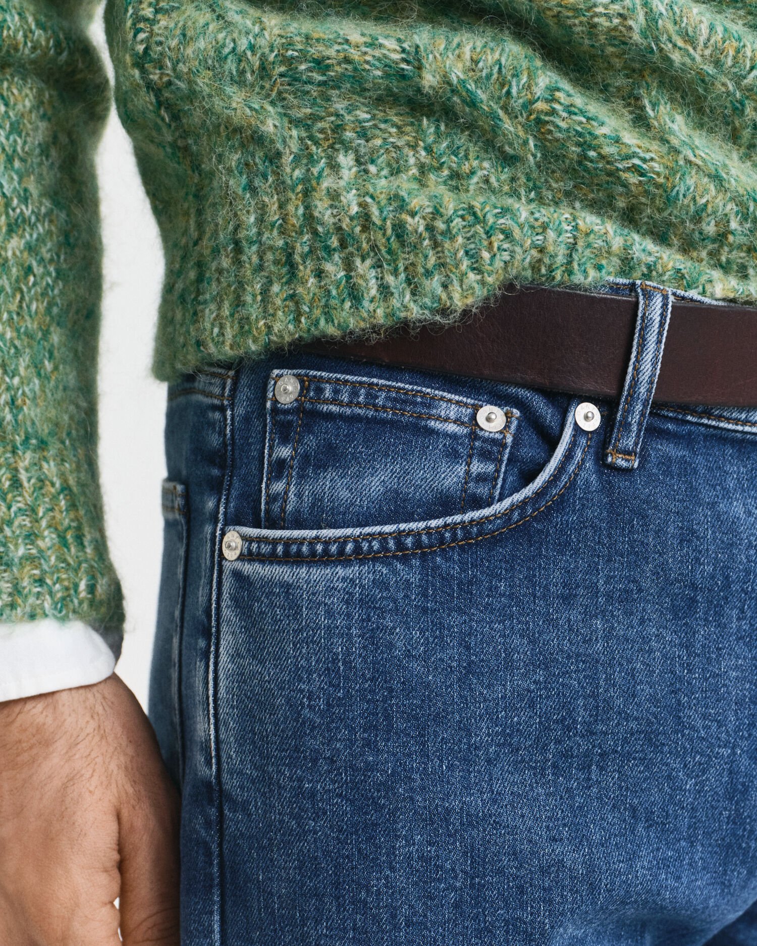 Regular fit jeans i let vask