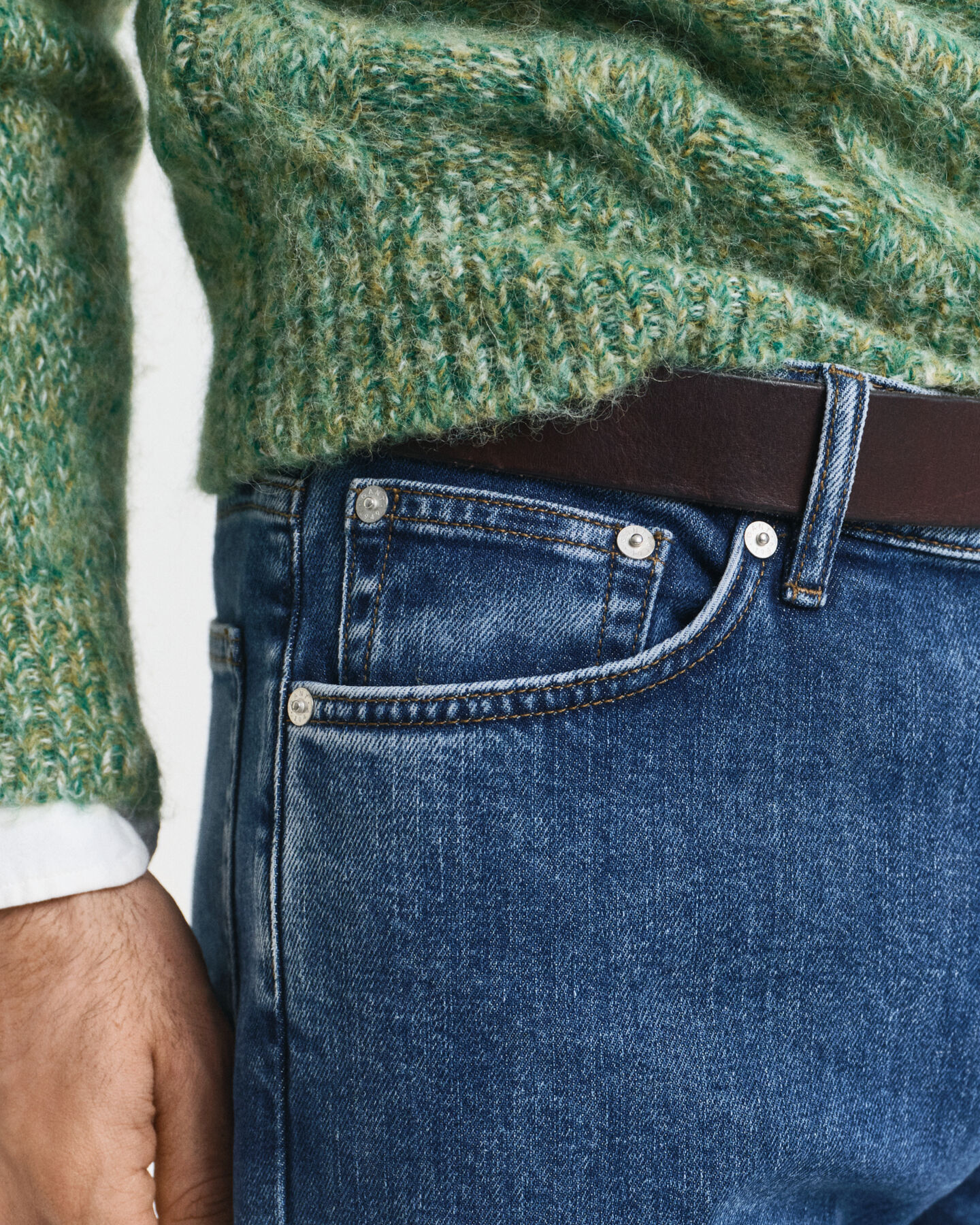 Regular fit jeans i let vask