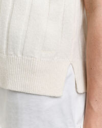 Sweater-vest i uld med bred ribstrik og V-hals