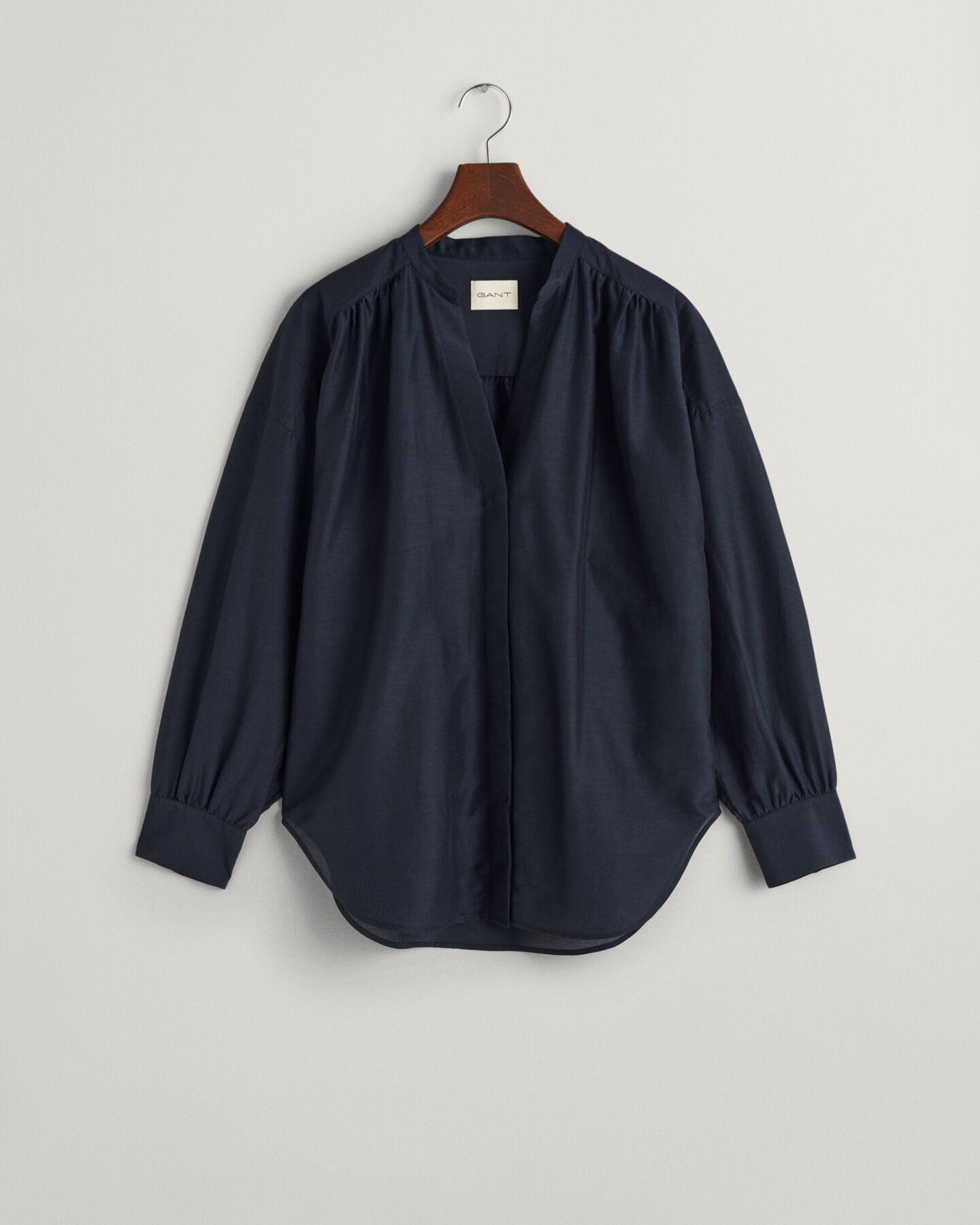 Bluse af bomuld og silke