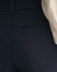 Slim fit bukser med svaj