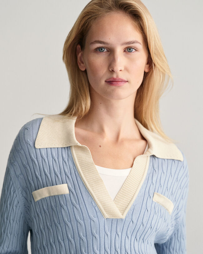 Polosweater med kabelstrik