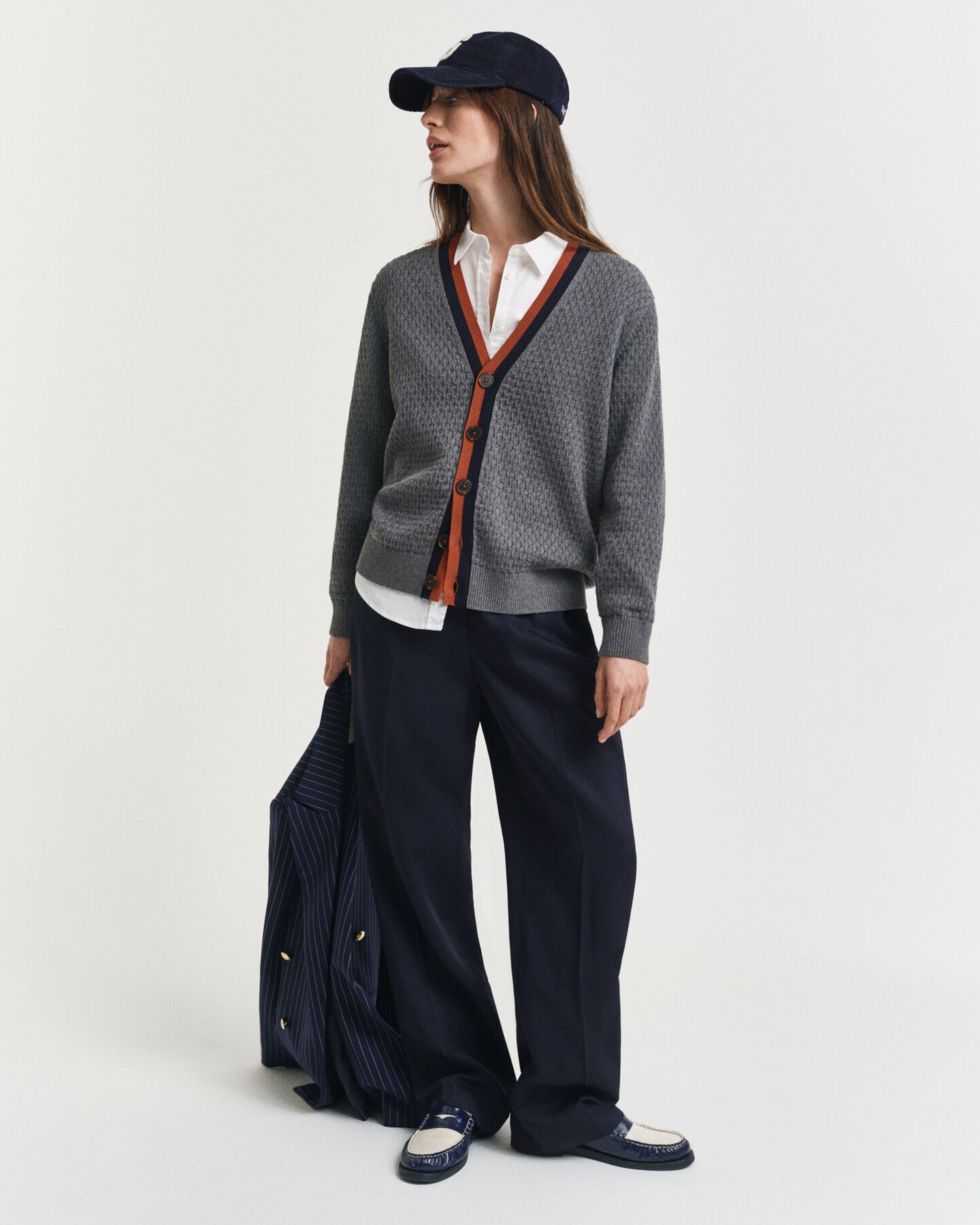 Tekstureret kontrastfarvet cardigan af bomuld