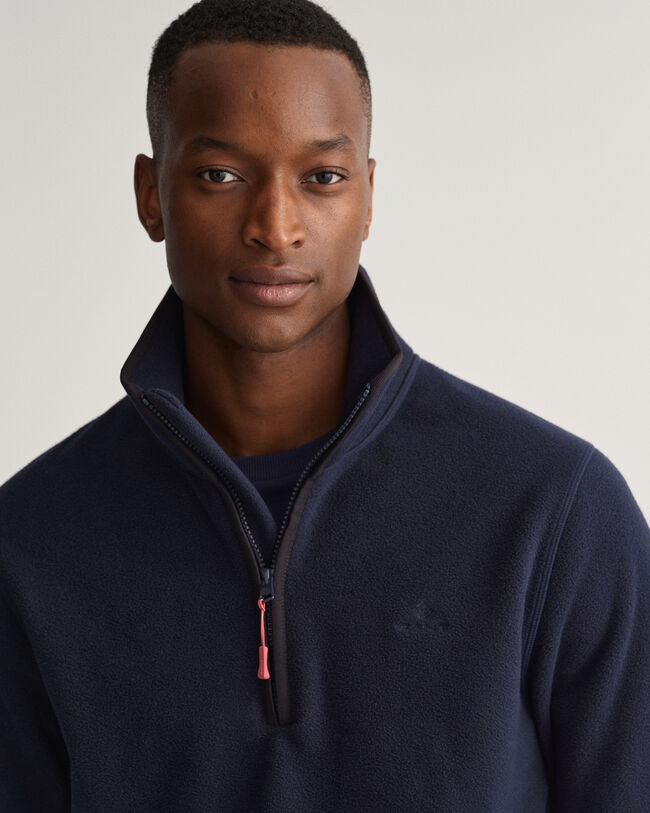 Let fleece sweater med halv lynlås