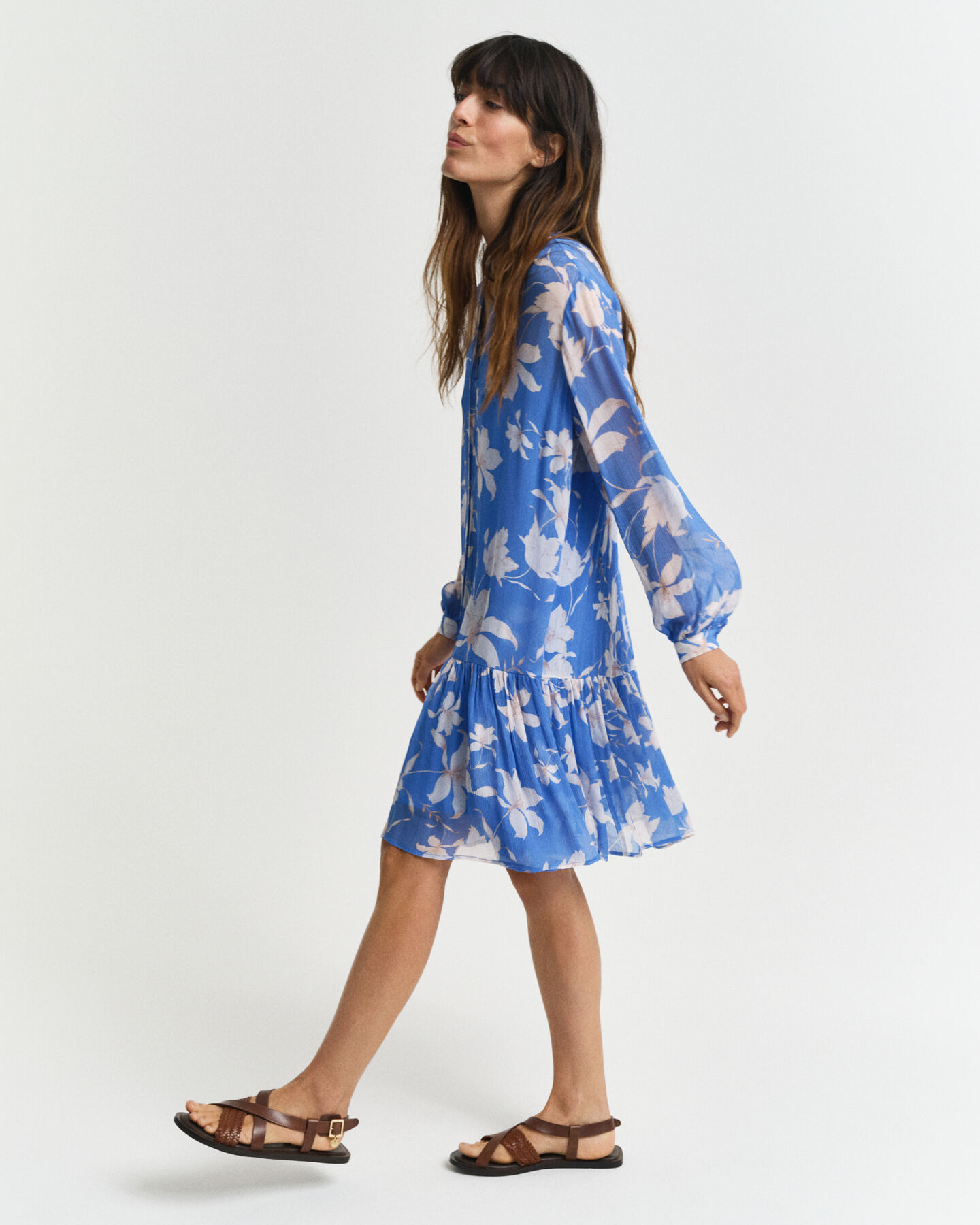 Tynd kjole med blomstertryk