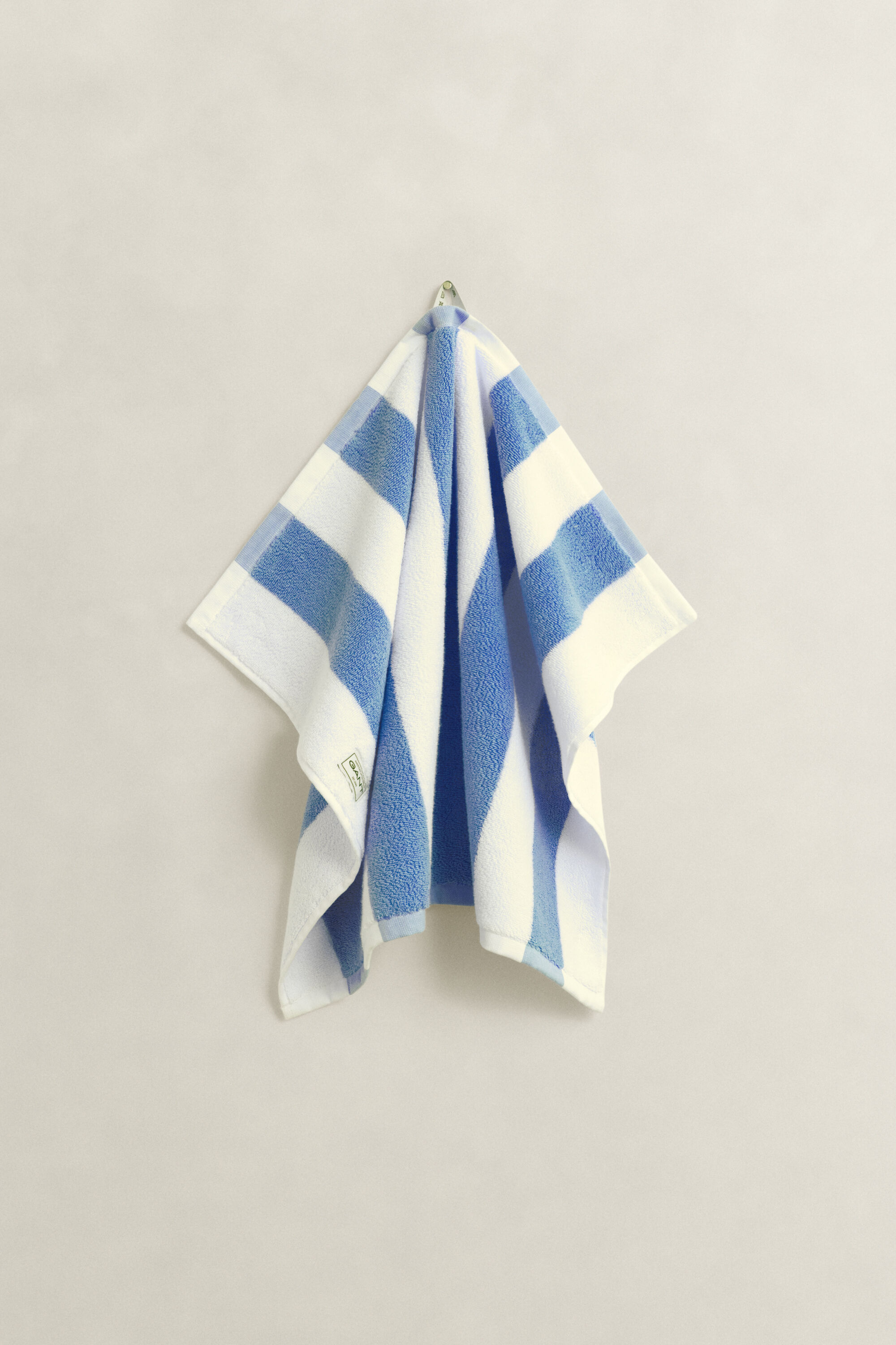 Stribet håndklæde 50x70