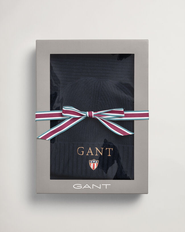 Halstørklæde og beanie med gaveæske