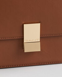 Skuldertaske af l&aelig;der