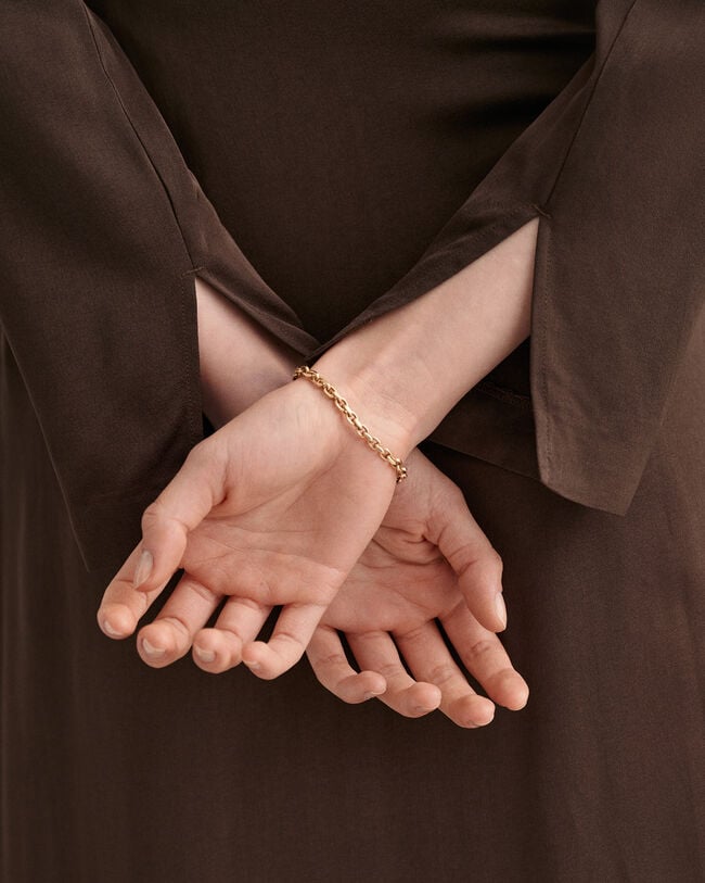 Maxi kjole med åben ryg