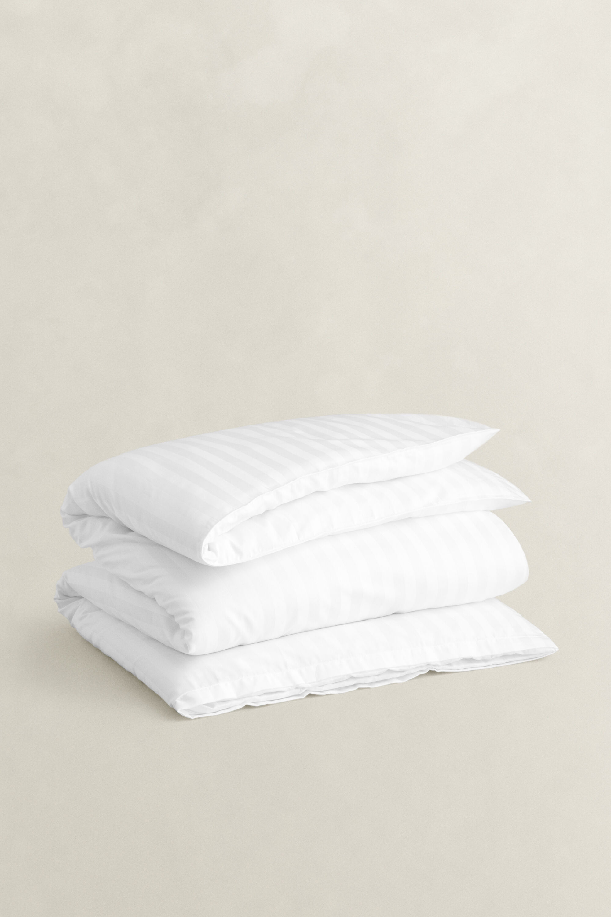 Sateen stribet dobbelt dynebetræk