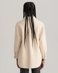 H&aring;ndsyet skjortejakke