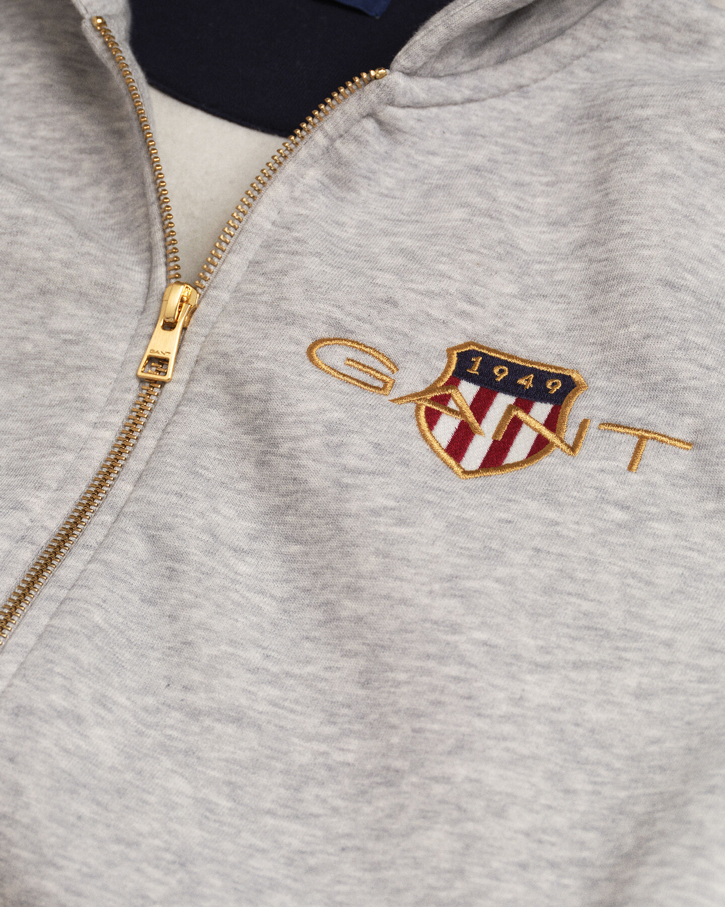 Teens Medium Archive Shield h&aelig;ttetr&oslash;je med lynl&aring;s