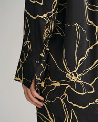 Bluse med V-hals og Line Drawing