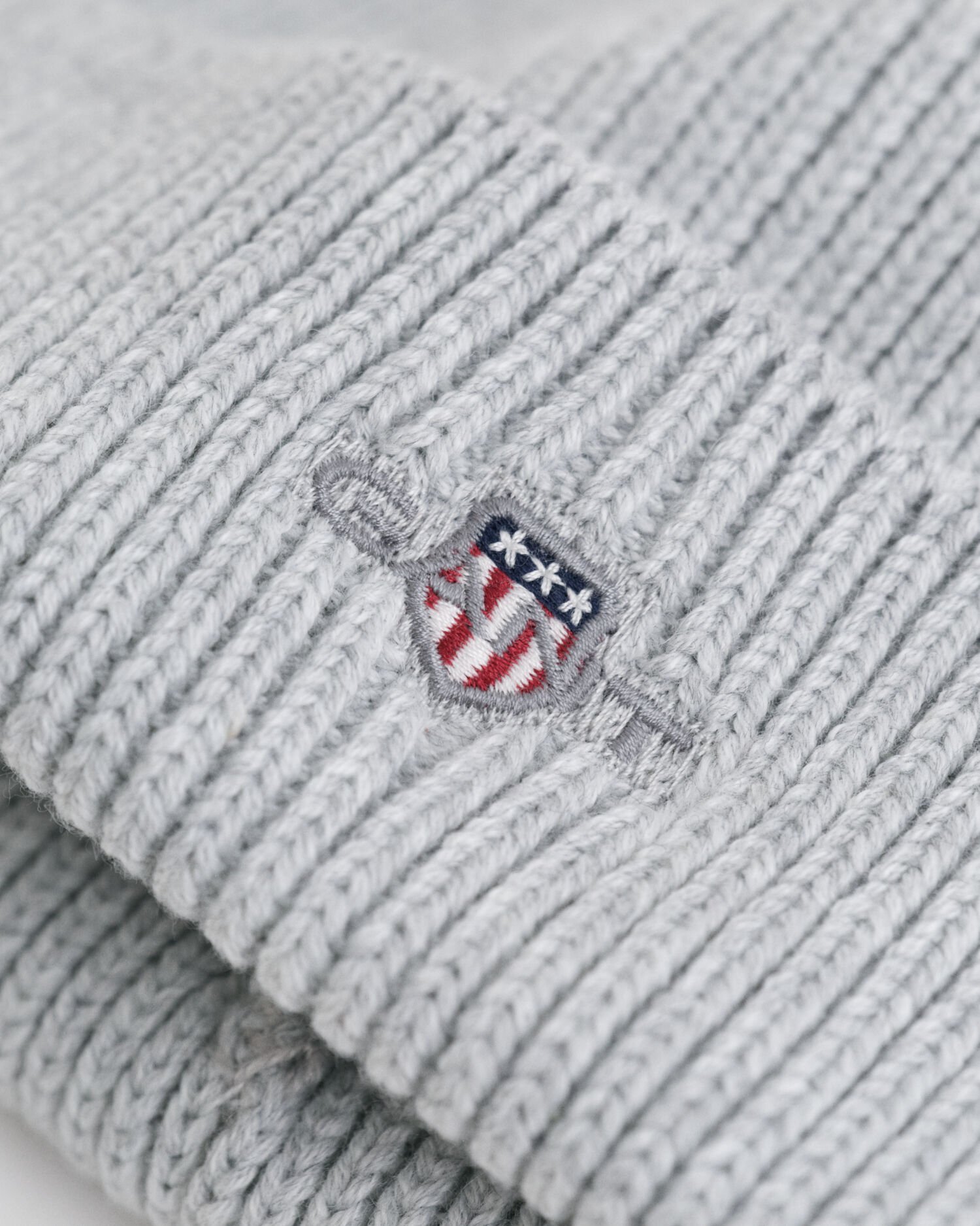 Teens Shield beanie af bomuld