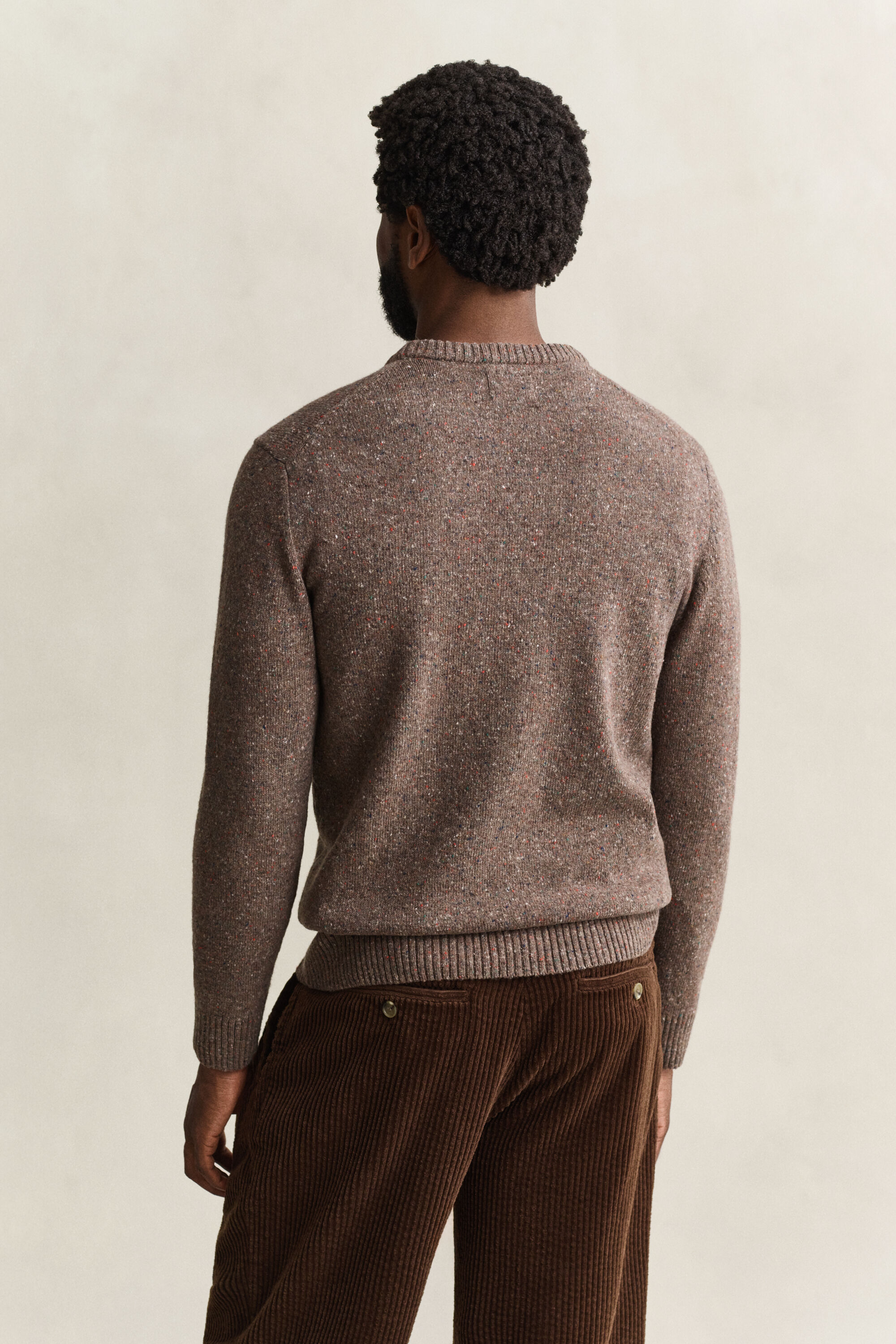 Sweater med crewneck og nister i uldblanding