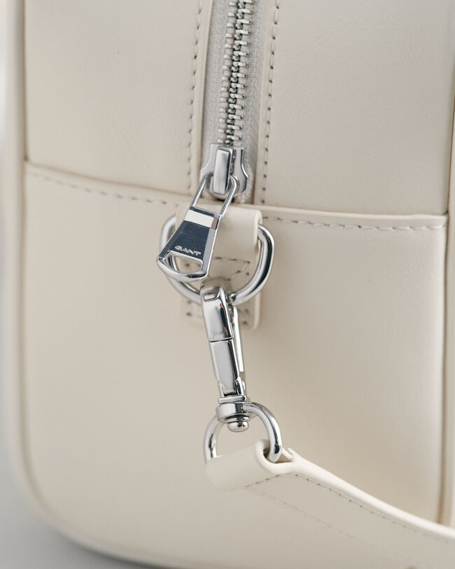 Iconic mellemstor l&aelig;dertaske