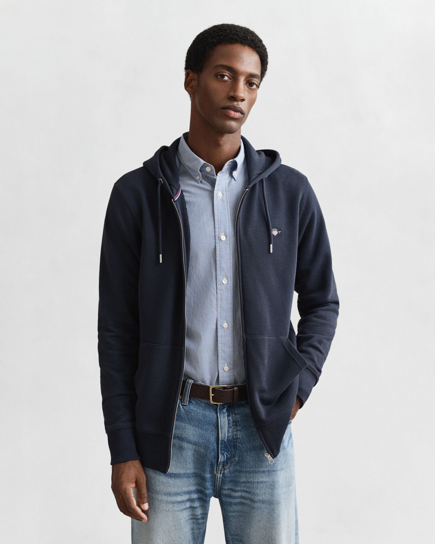 Shield hættetrøje med lynlås