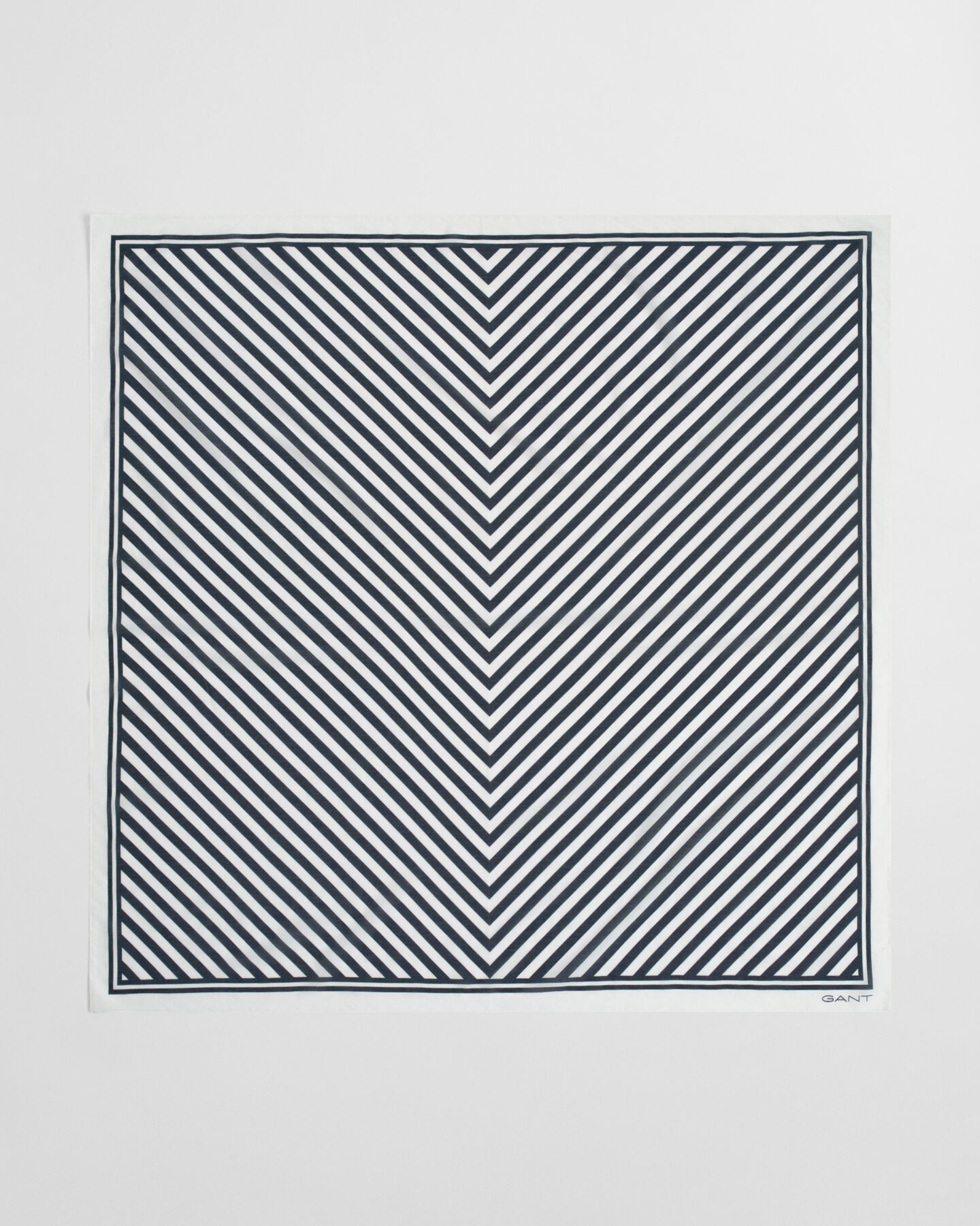 Sarong med chevron-tryk