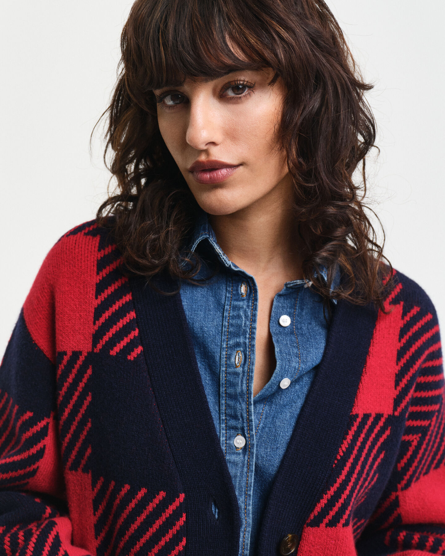 Buffalo-ternet cardigan med V-hals