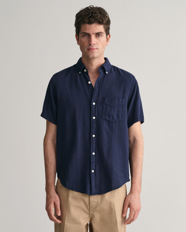 Regular fit Textured skjorte af bomuld og h&oslash;r med korte &aelig;rmer