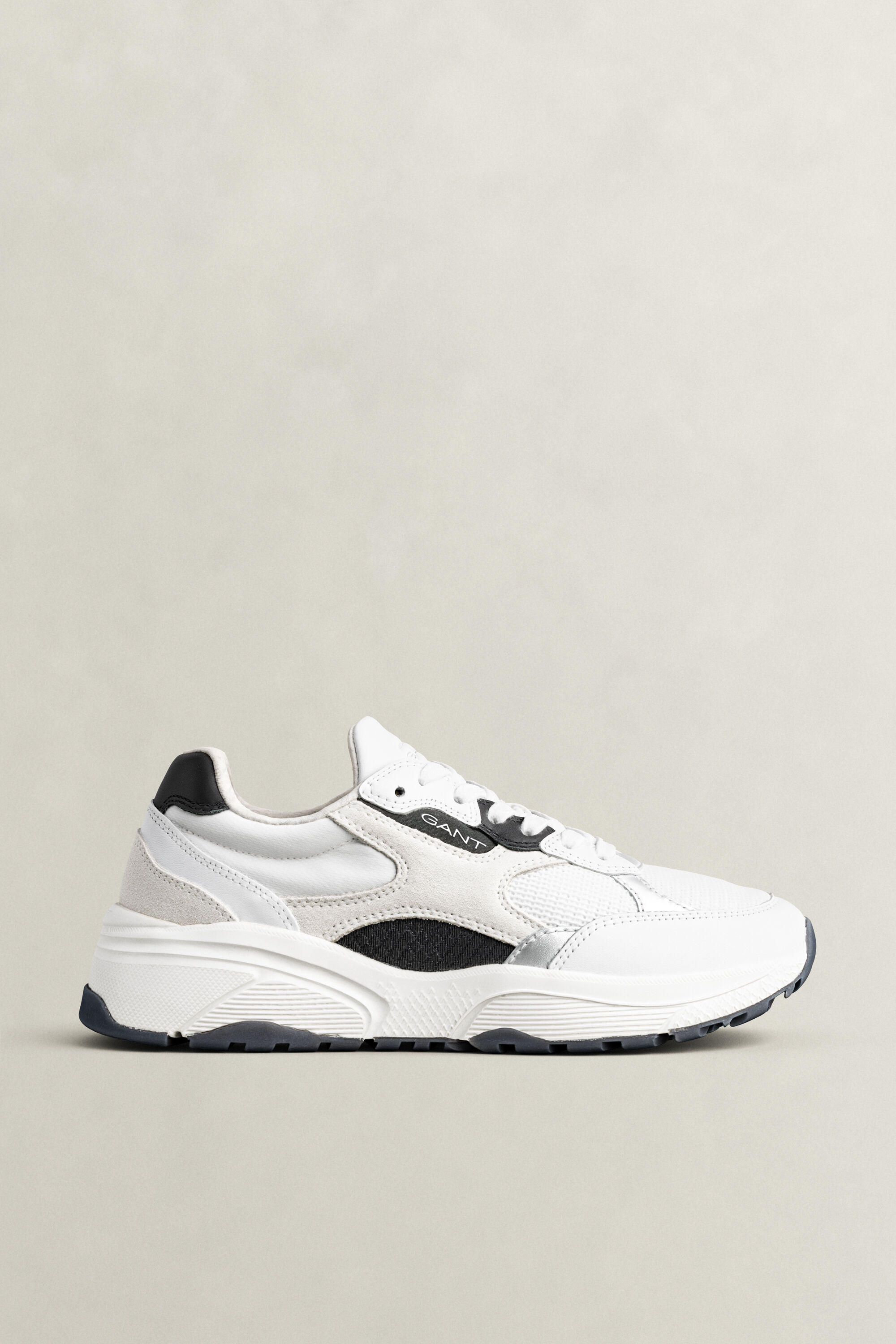 Newile sneakers i læder og nylon