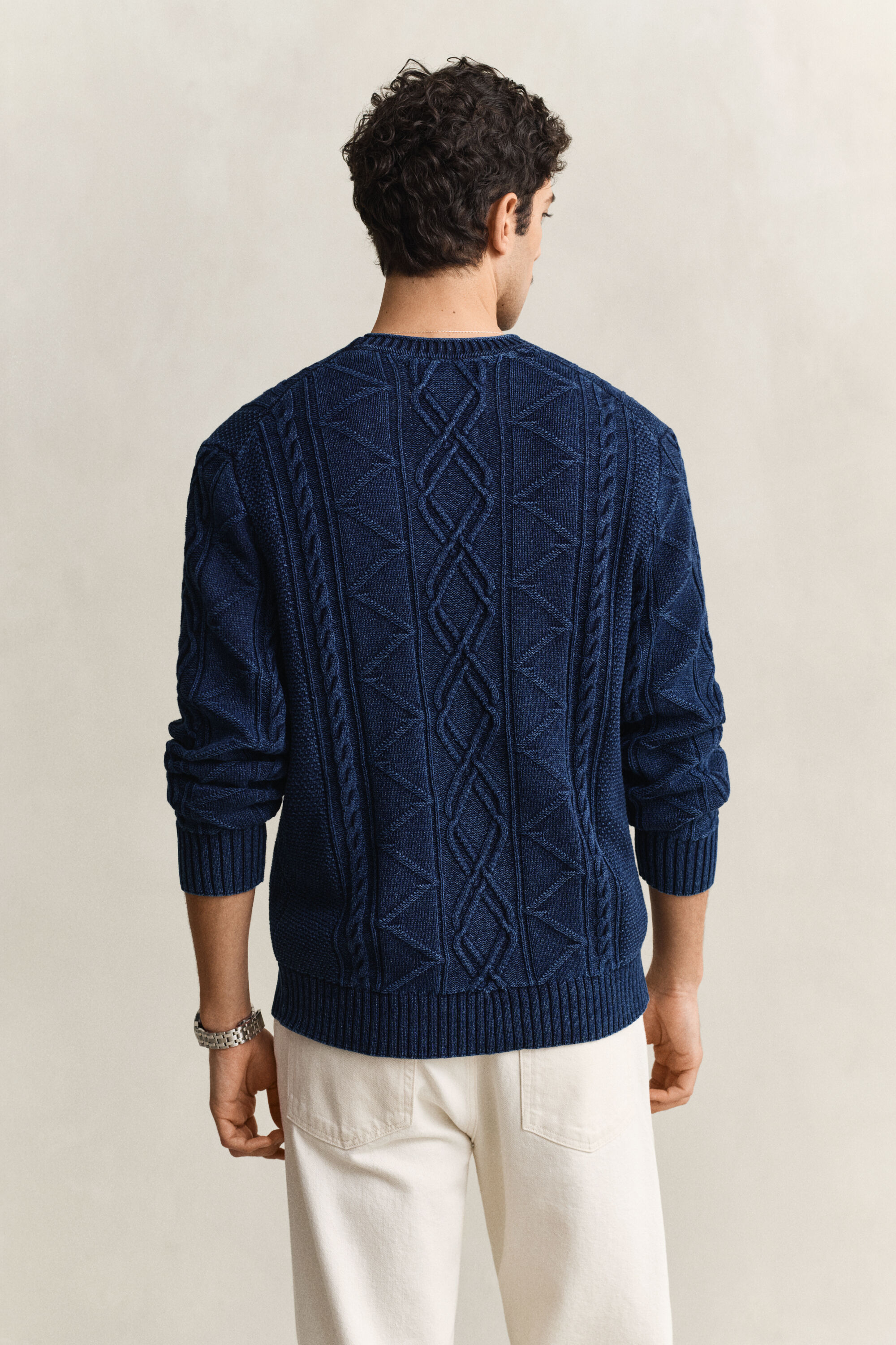 Indigo kabelstrikket sweater