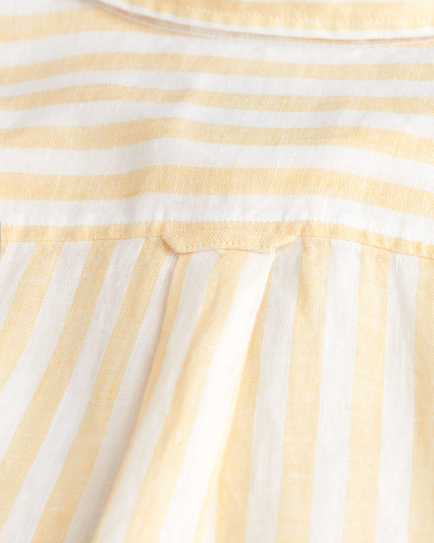 Relaxed fit stribet skjorte af hør