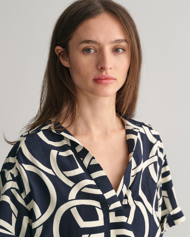 Relaxed fit popover skjorte med korte &aelig;rmer og Monogram-tryk