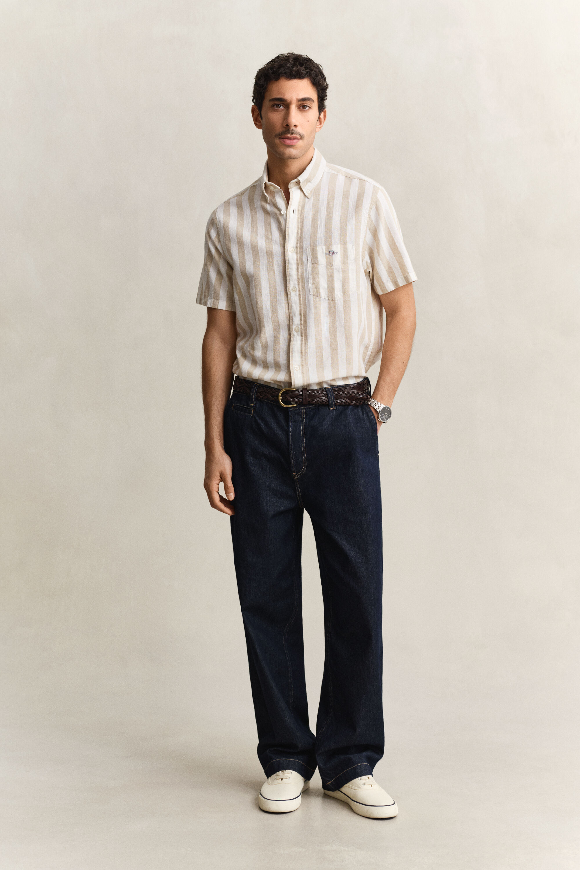 Stribet kortærmet skjorte af hørblanding