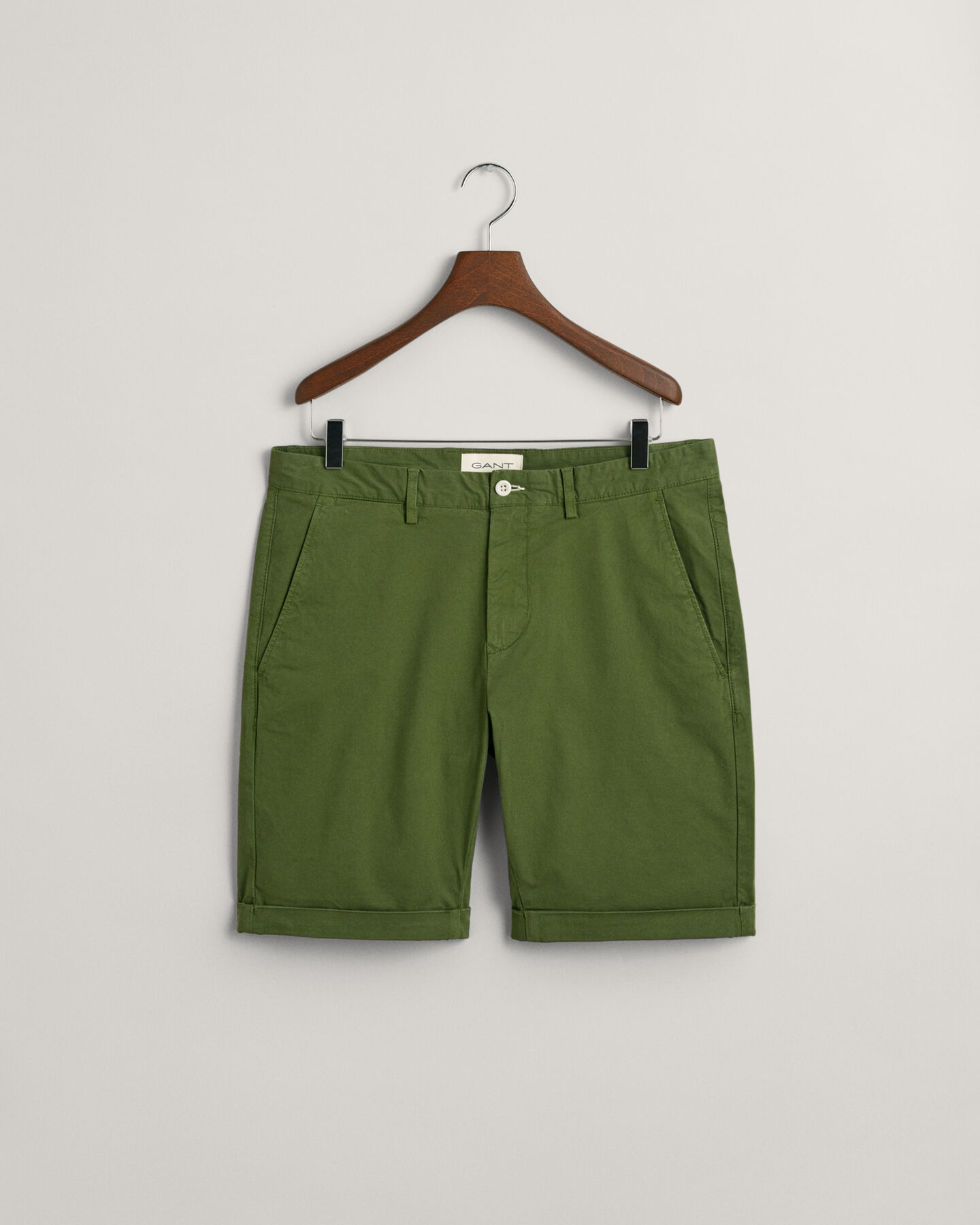 Slim fit Sunfaded shorts