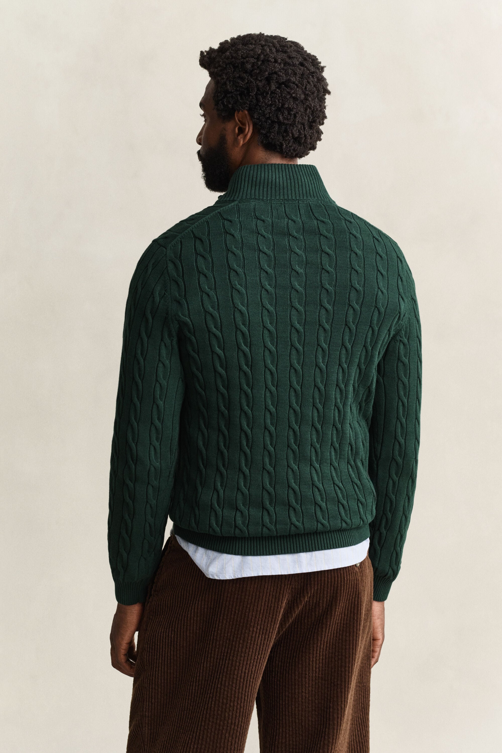 Kabelstrikket sweater af bomuld med halv lynlås