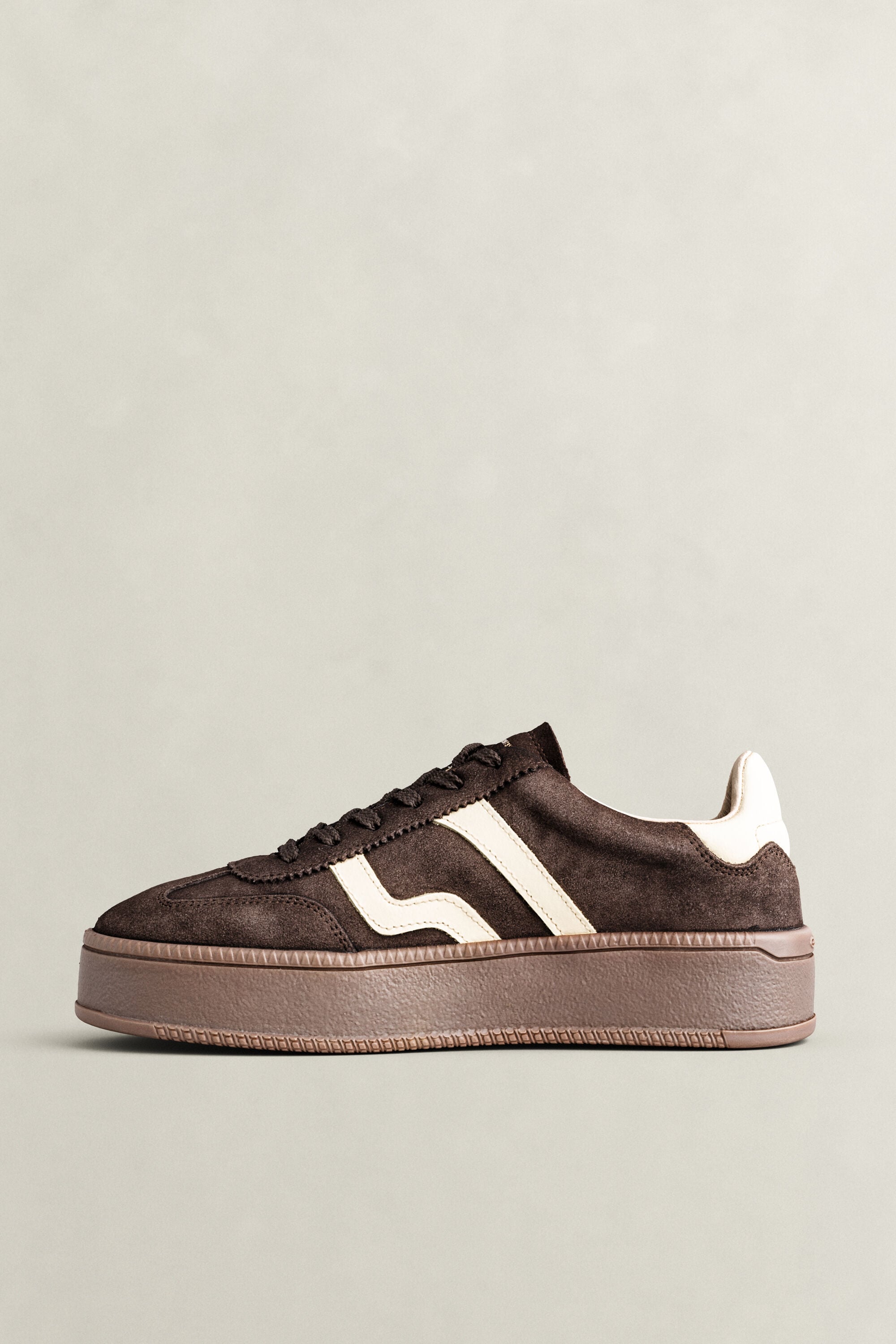 Cuzmani ruskindssneakers