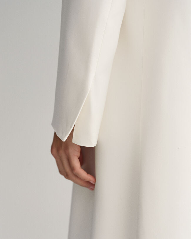 Fluid frakke i fuld længde