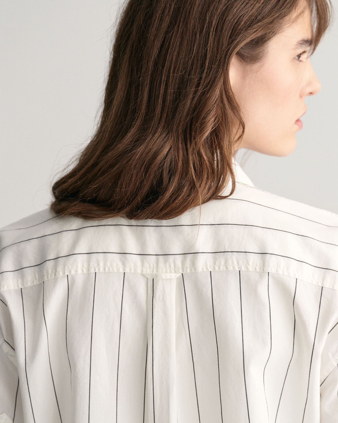 Relaxed fit Luxury Oxford skjorte med striber og korte &aelig;rmer