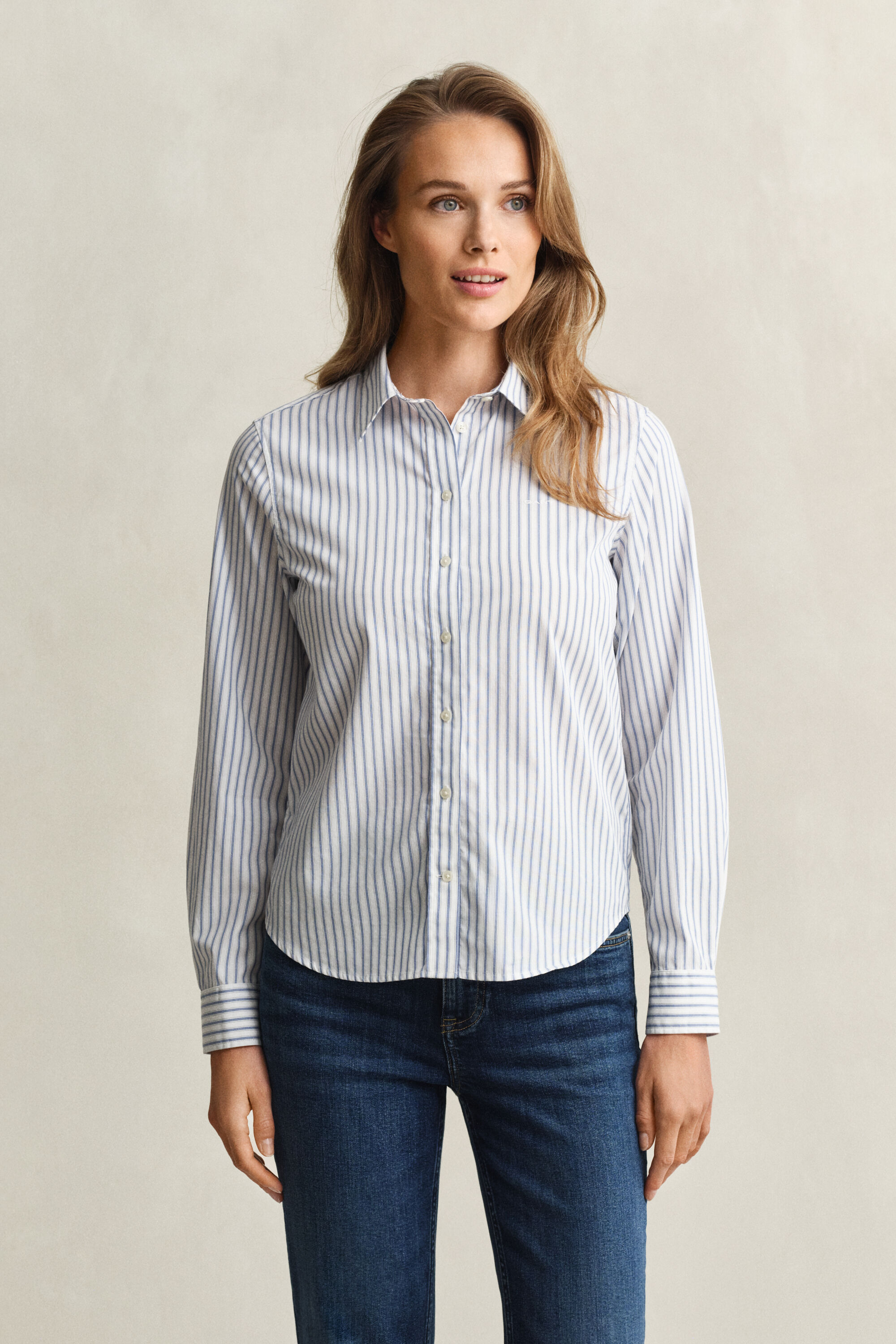 Regular fit poplin skjorte med striber