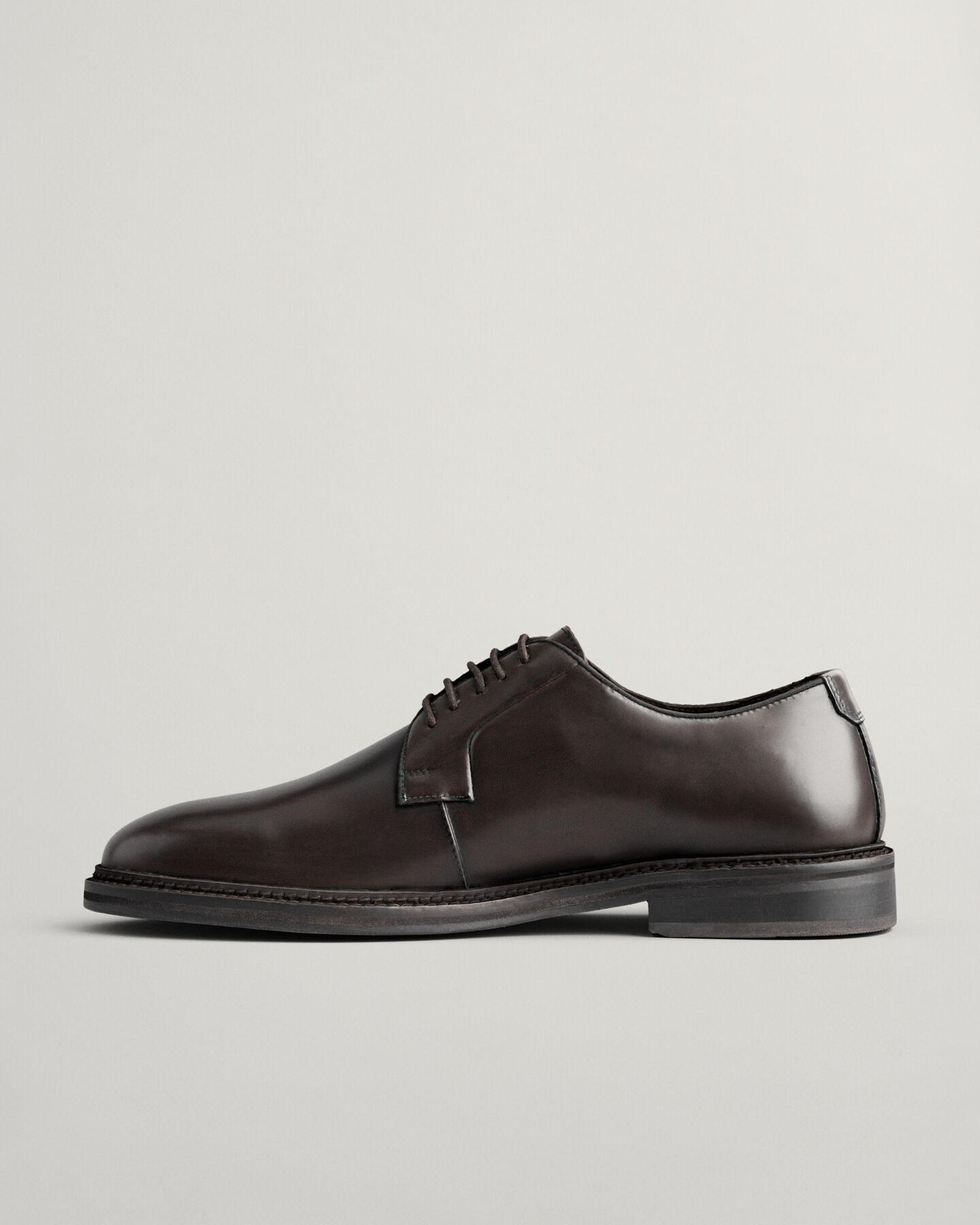 Bidford sko med lave sn&oslash;reb&aring;nd