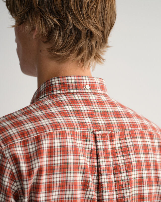 Regular fit ternet flannelskjorte