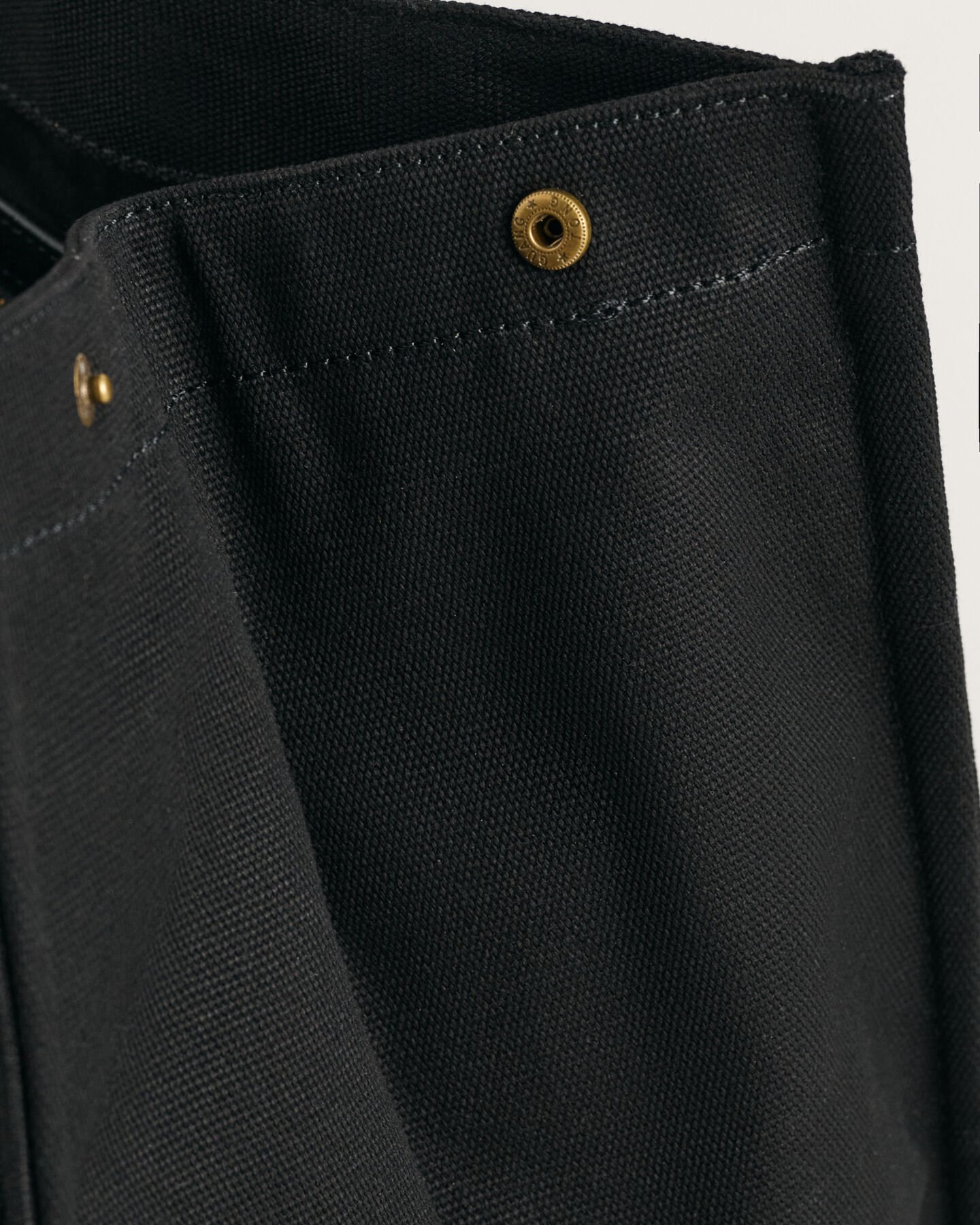 Tonal Shield posetaske af lærred