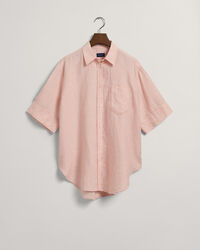 Regular fit skjorte af h&oslash;r-chambray med mellemlange &aelig;rmer