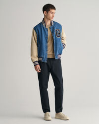 Tilspidsede chinobukser i twill