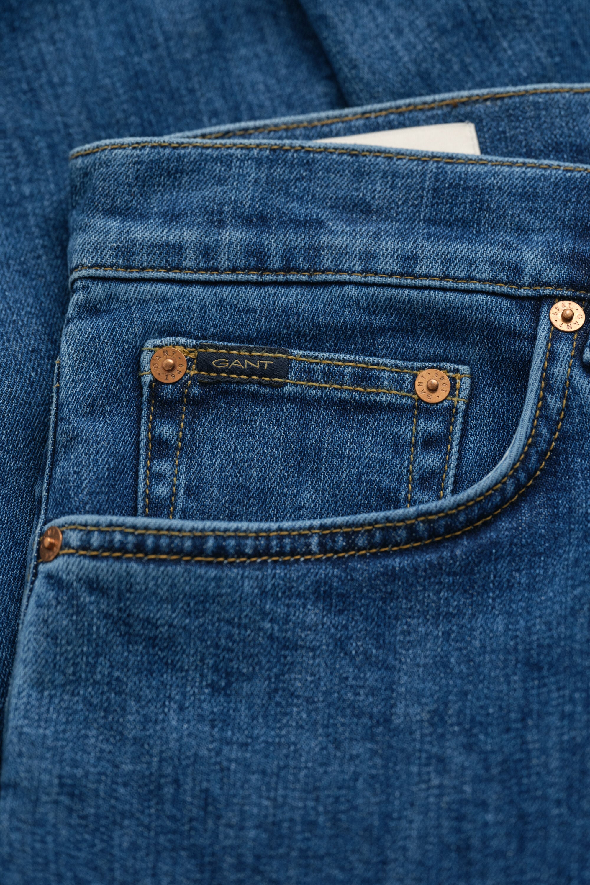 Regular fit jeans i let vask