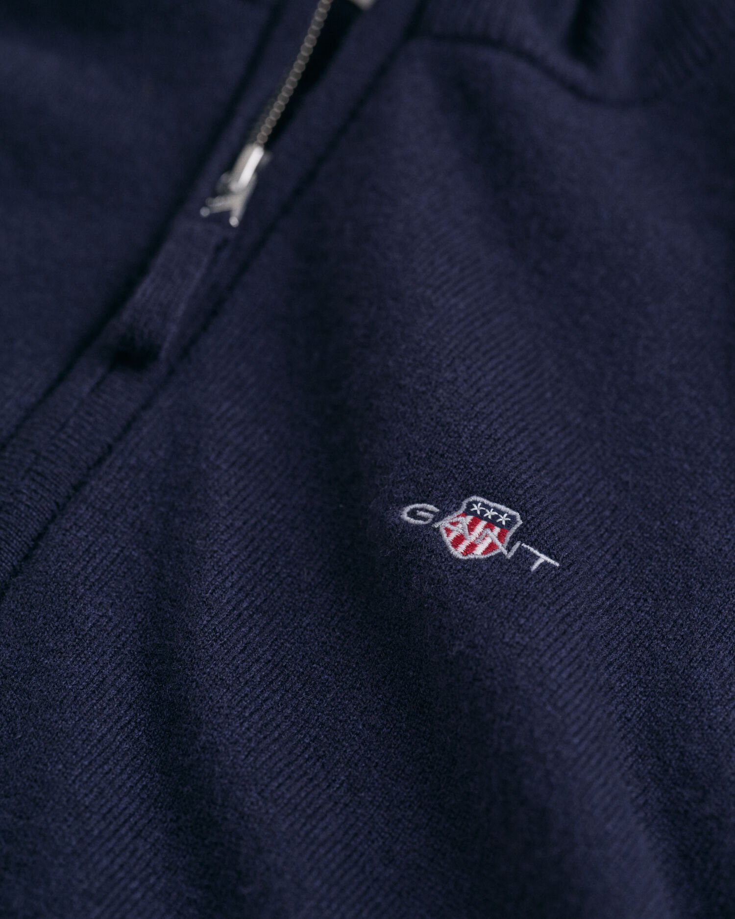 Cardigan af ekstra fin lammeuld med lynlås