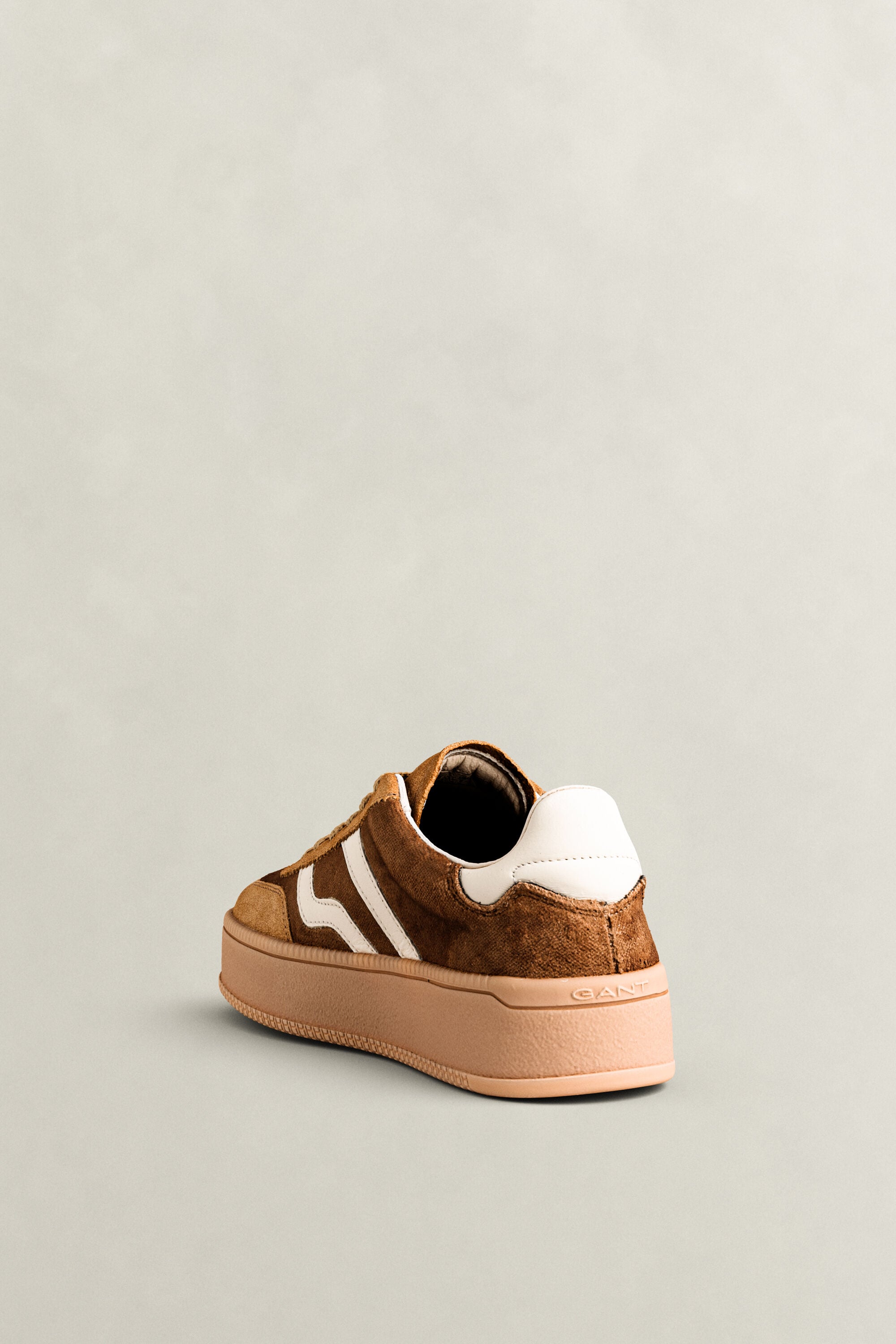 Cuzmani sneakers i fløjl