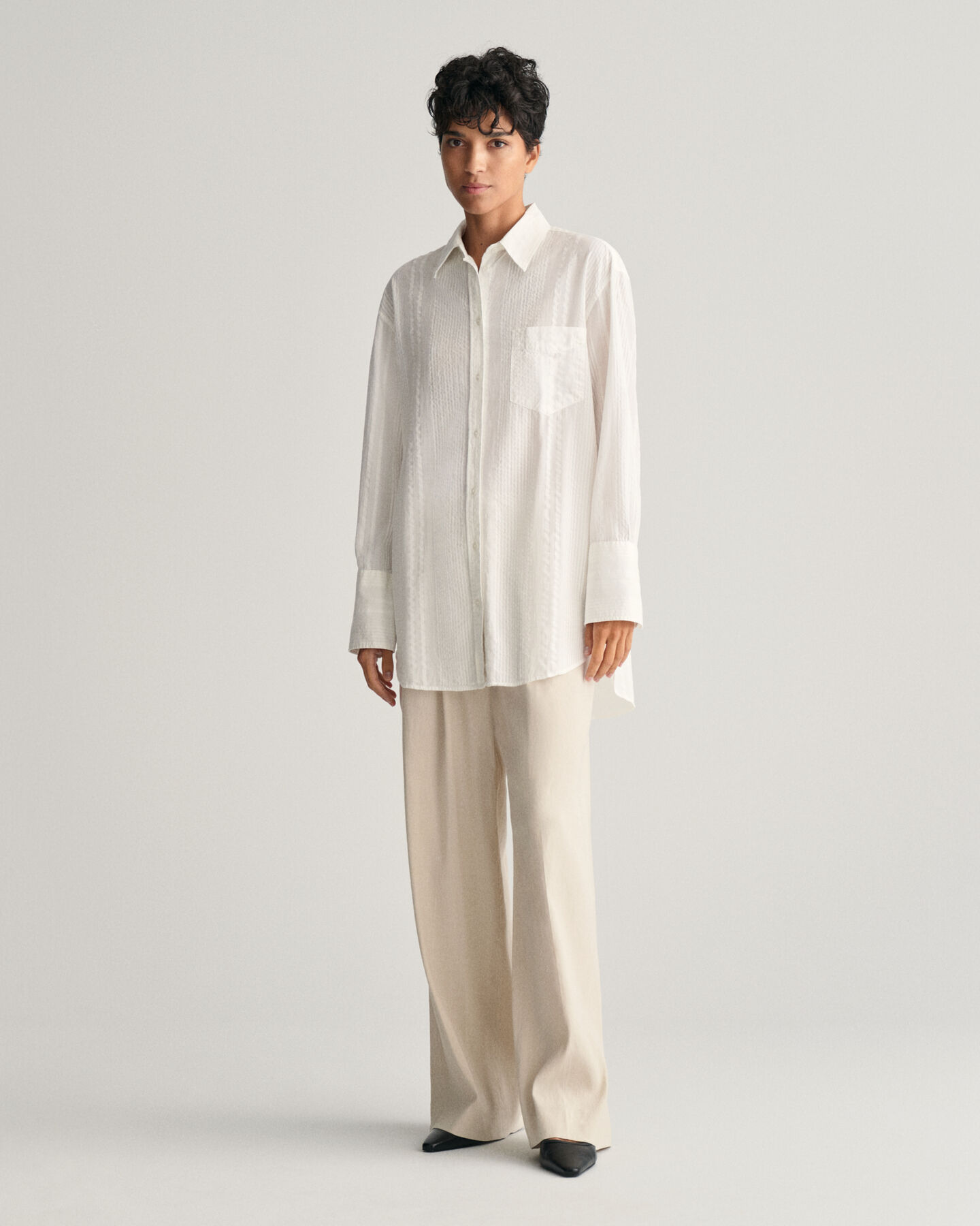 Relaxed fit seersucker-stribet skjorte