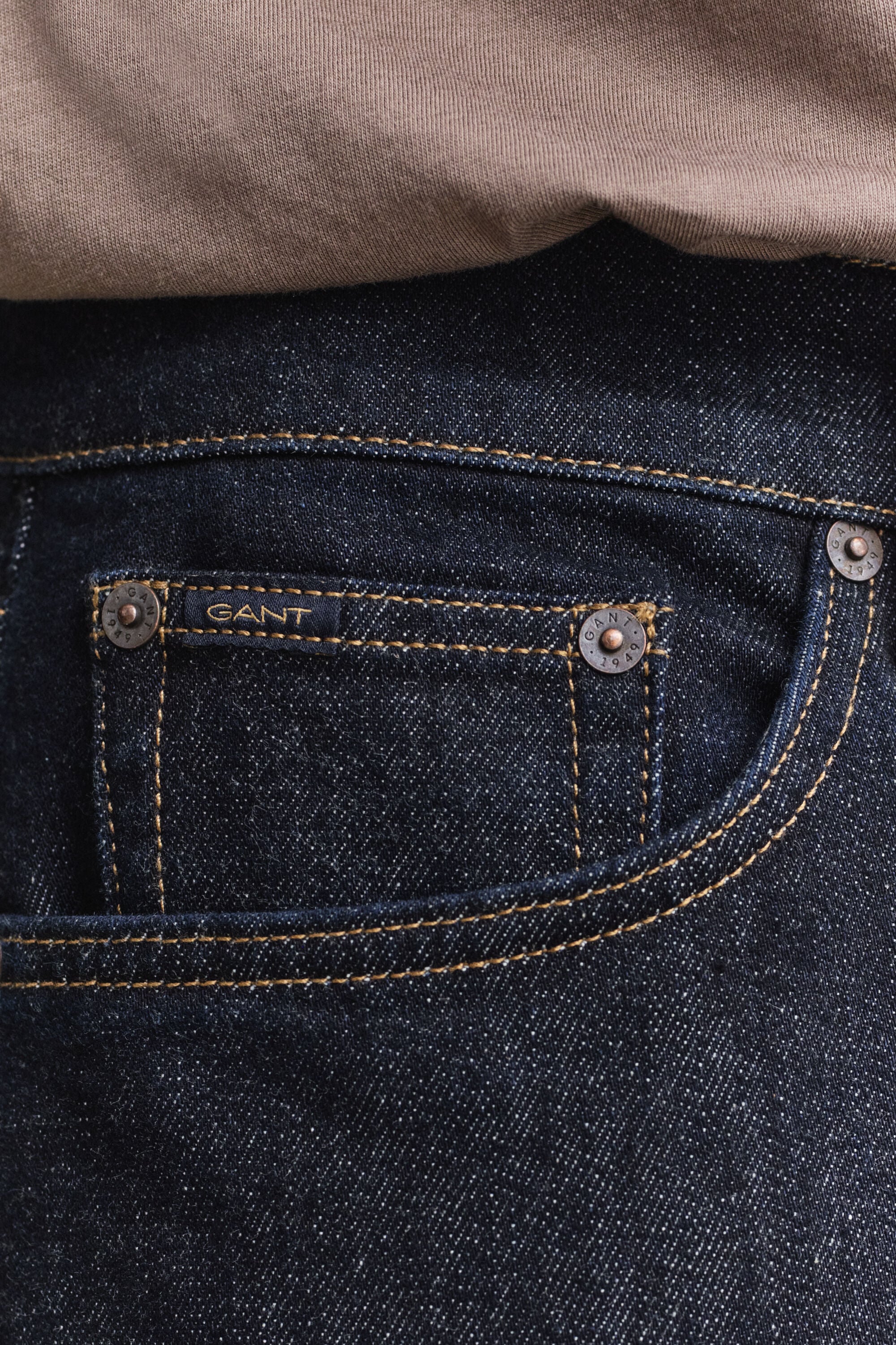 Slim jeans i let vask
