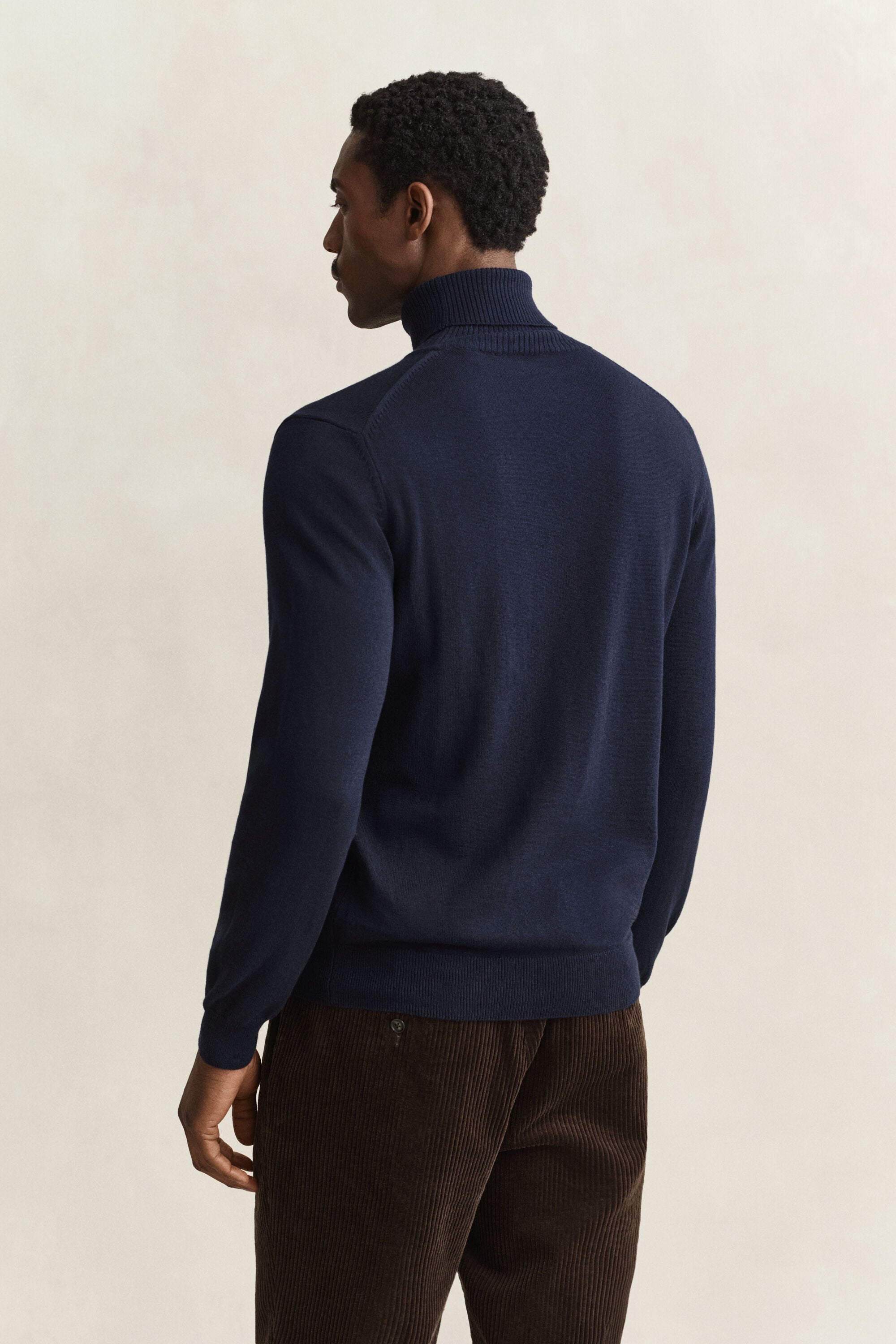 Sweater i bomuld og uld med rullekrave