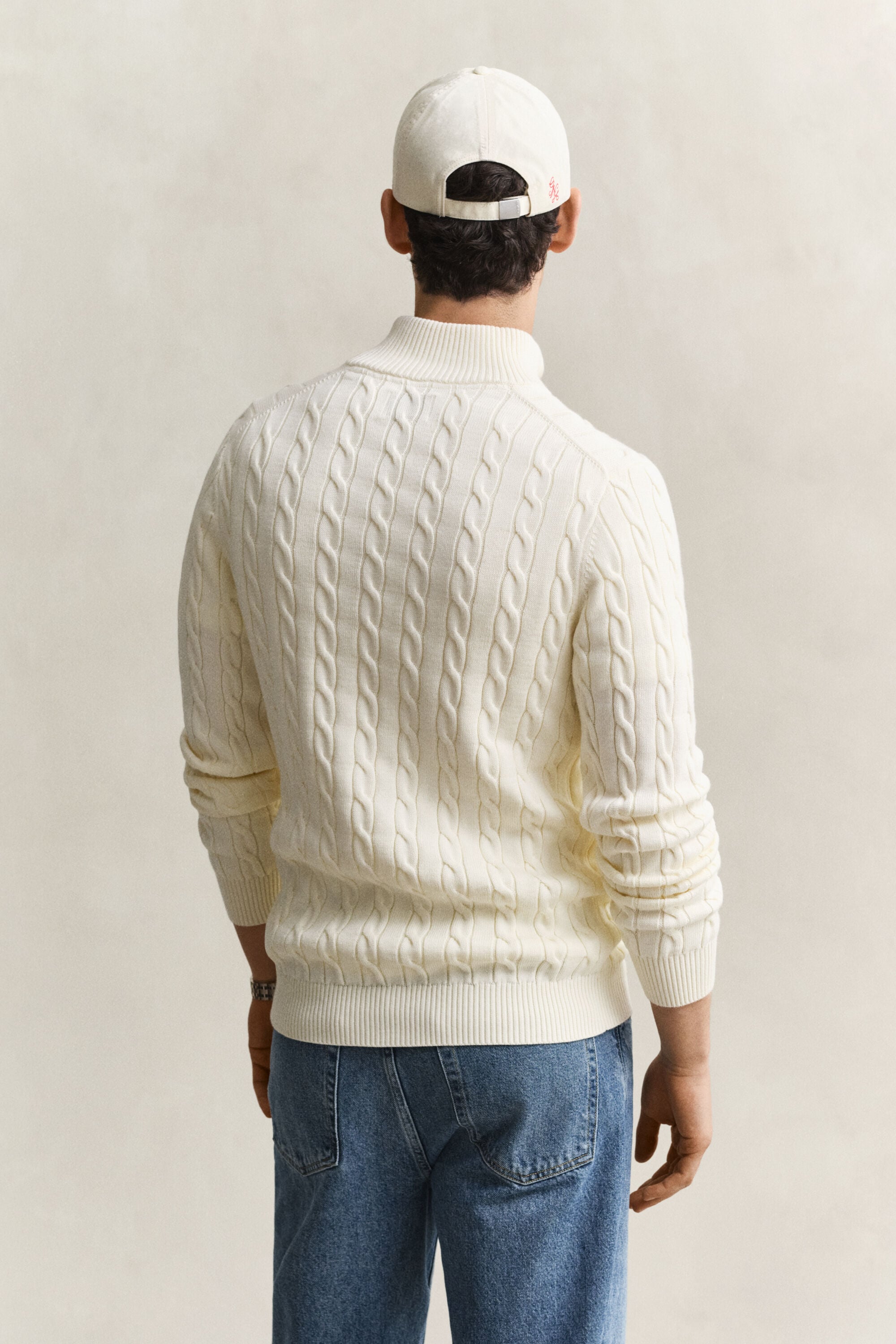 Kabelstrikket sweater af bomuld med halv lynlås