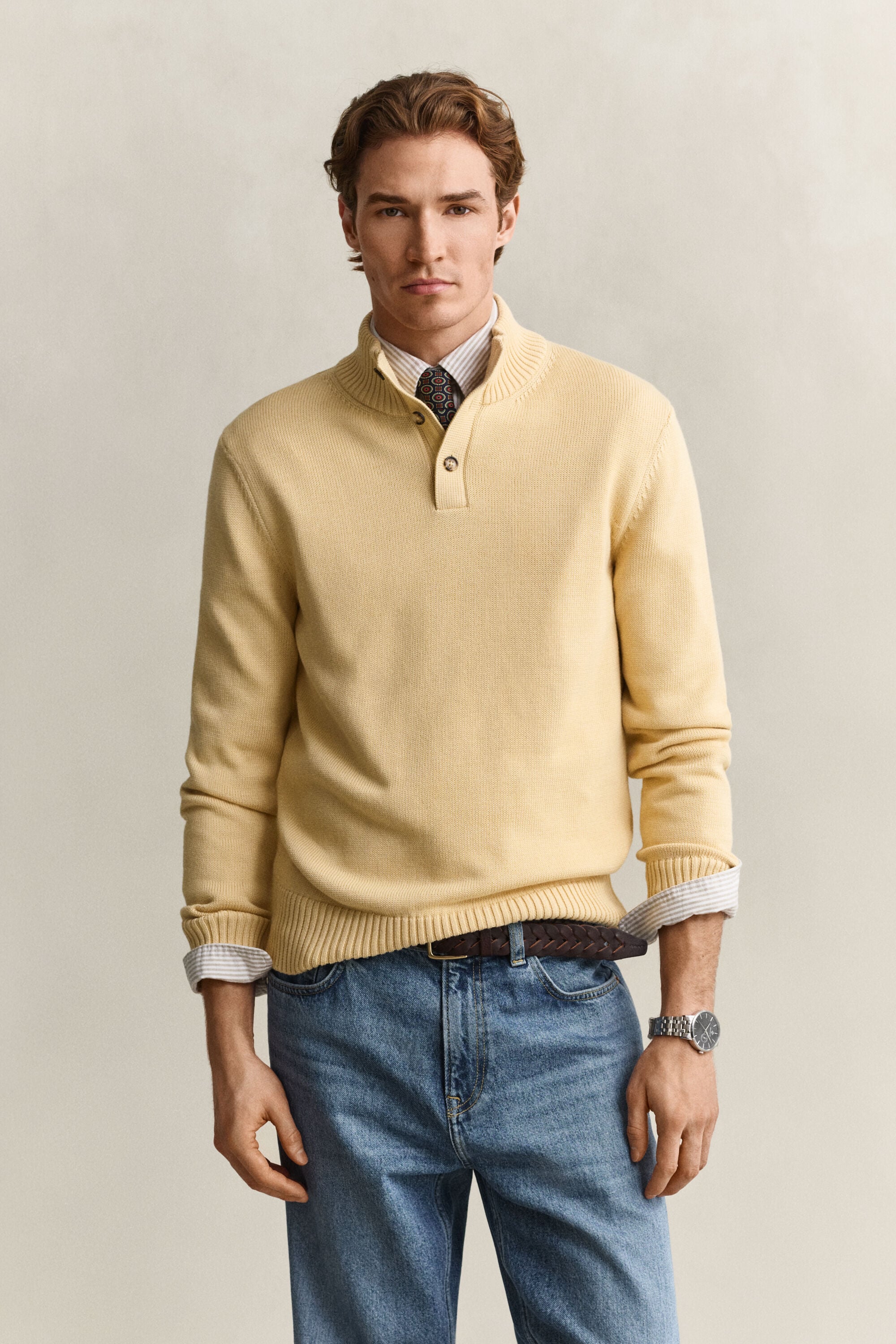 Sweater i supimabomuld med knaplukning i halsen