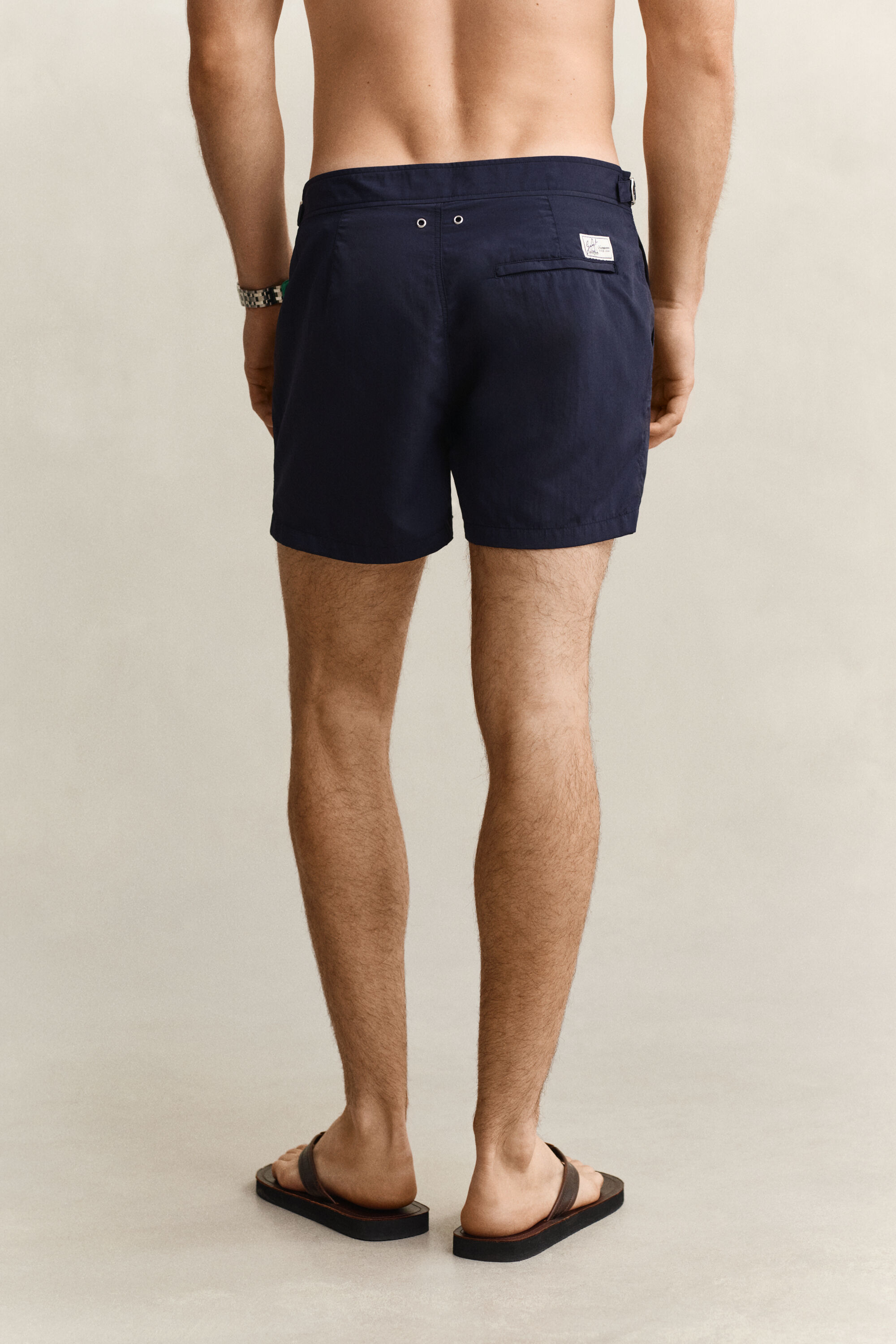 Tætsiddende badeshorts