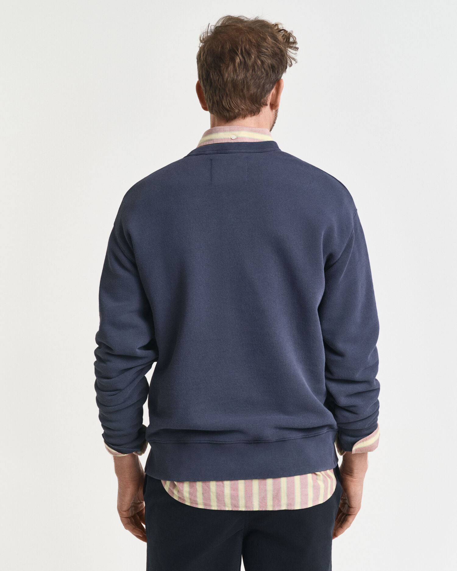 Sweatshirt med college-grafik og crewneck